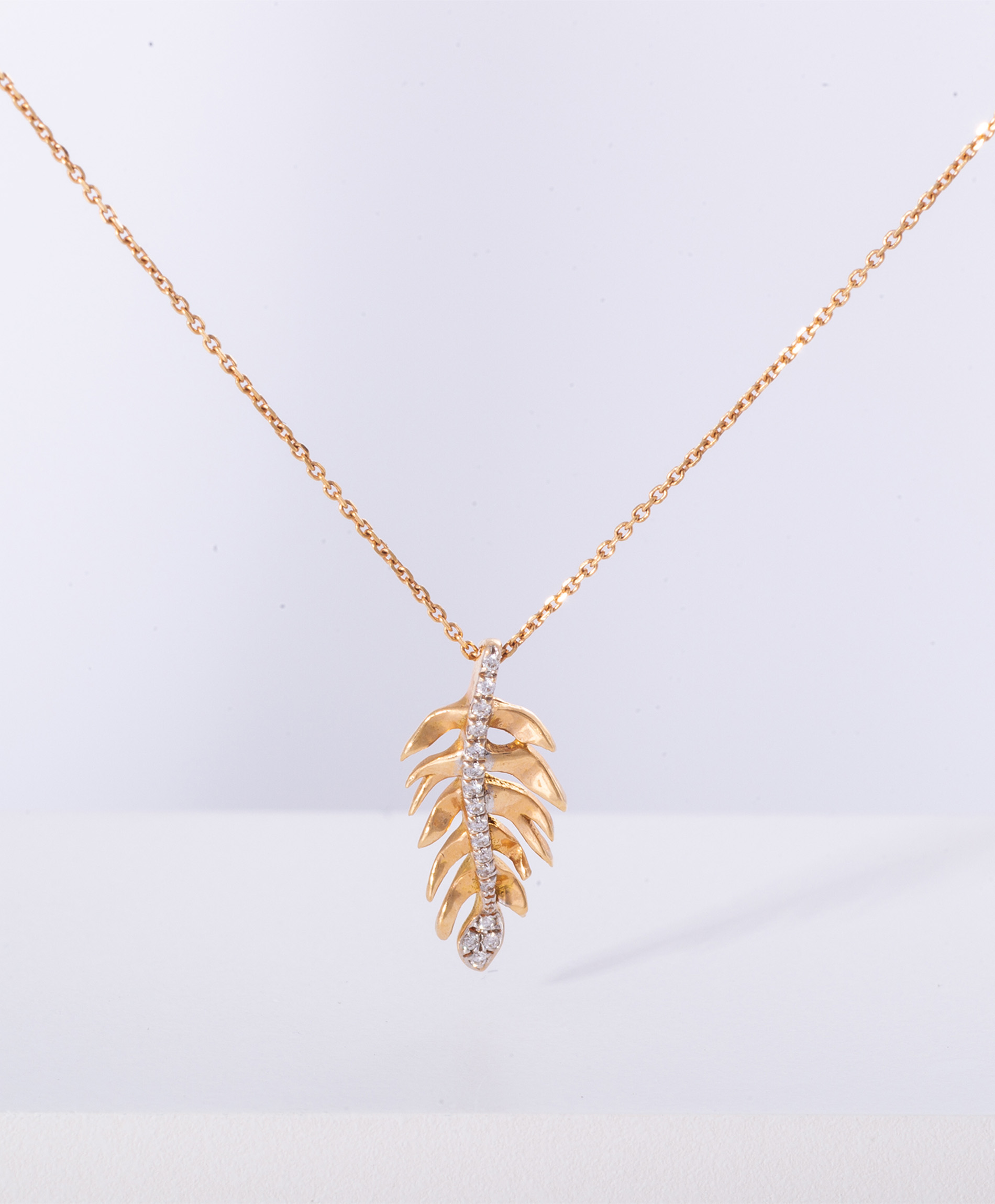 tree-leave-pendant