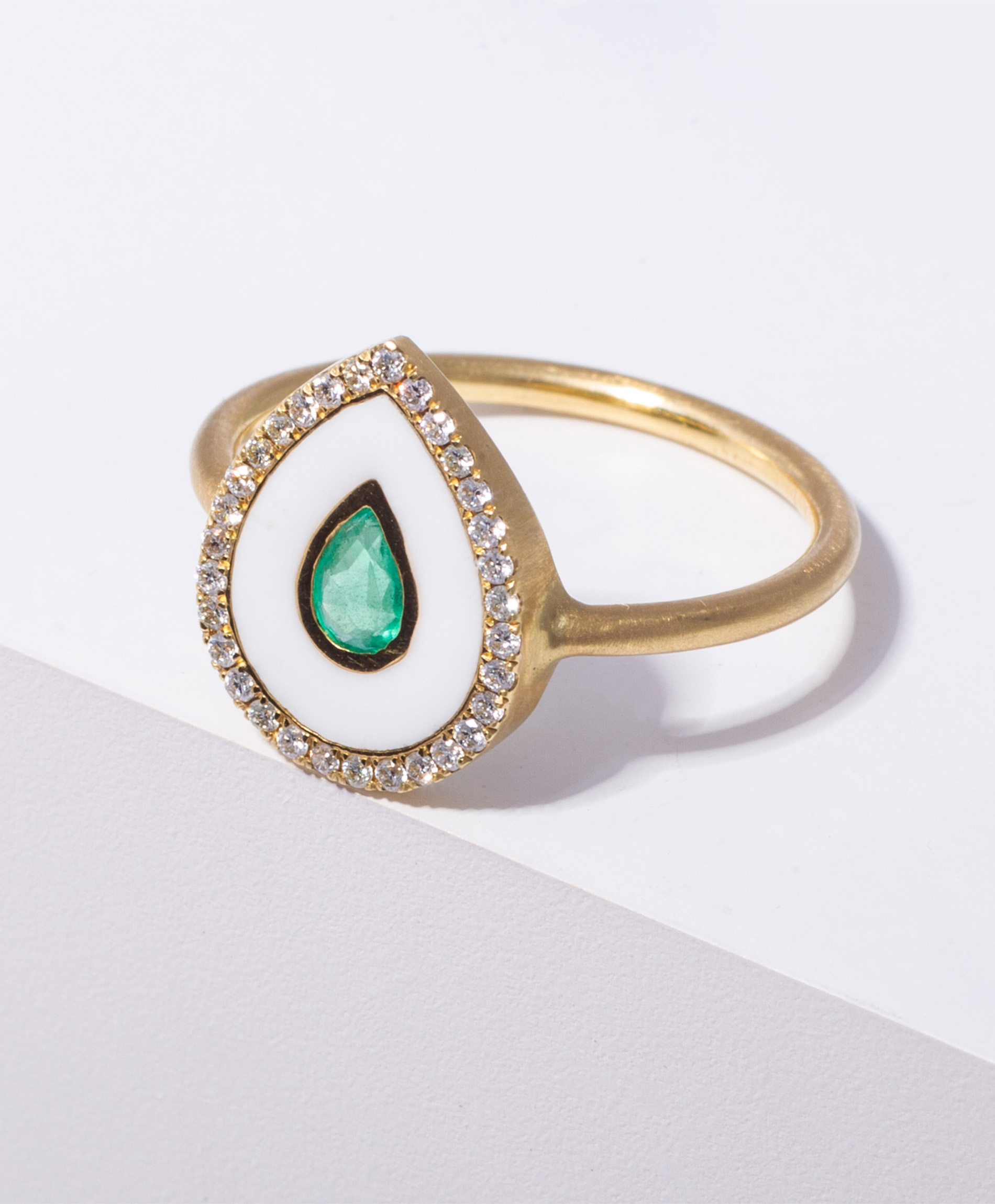 pear-ring