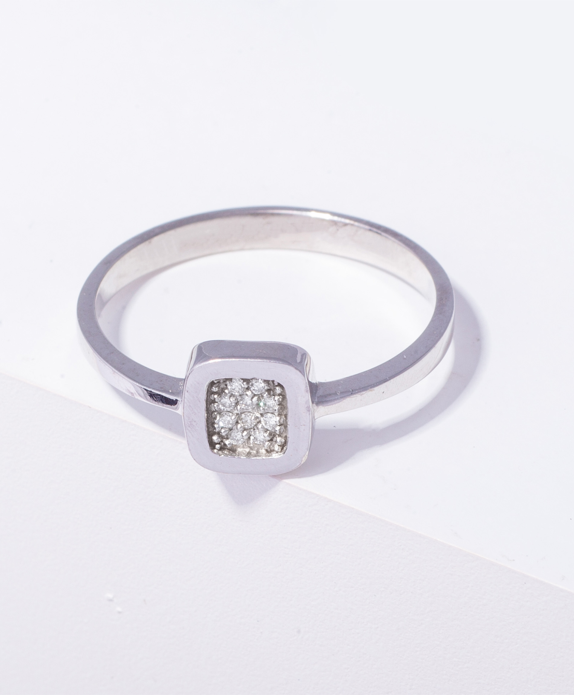 diamond-ring