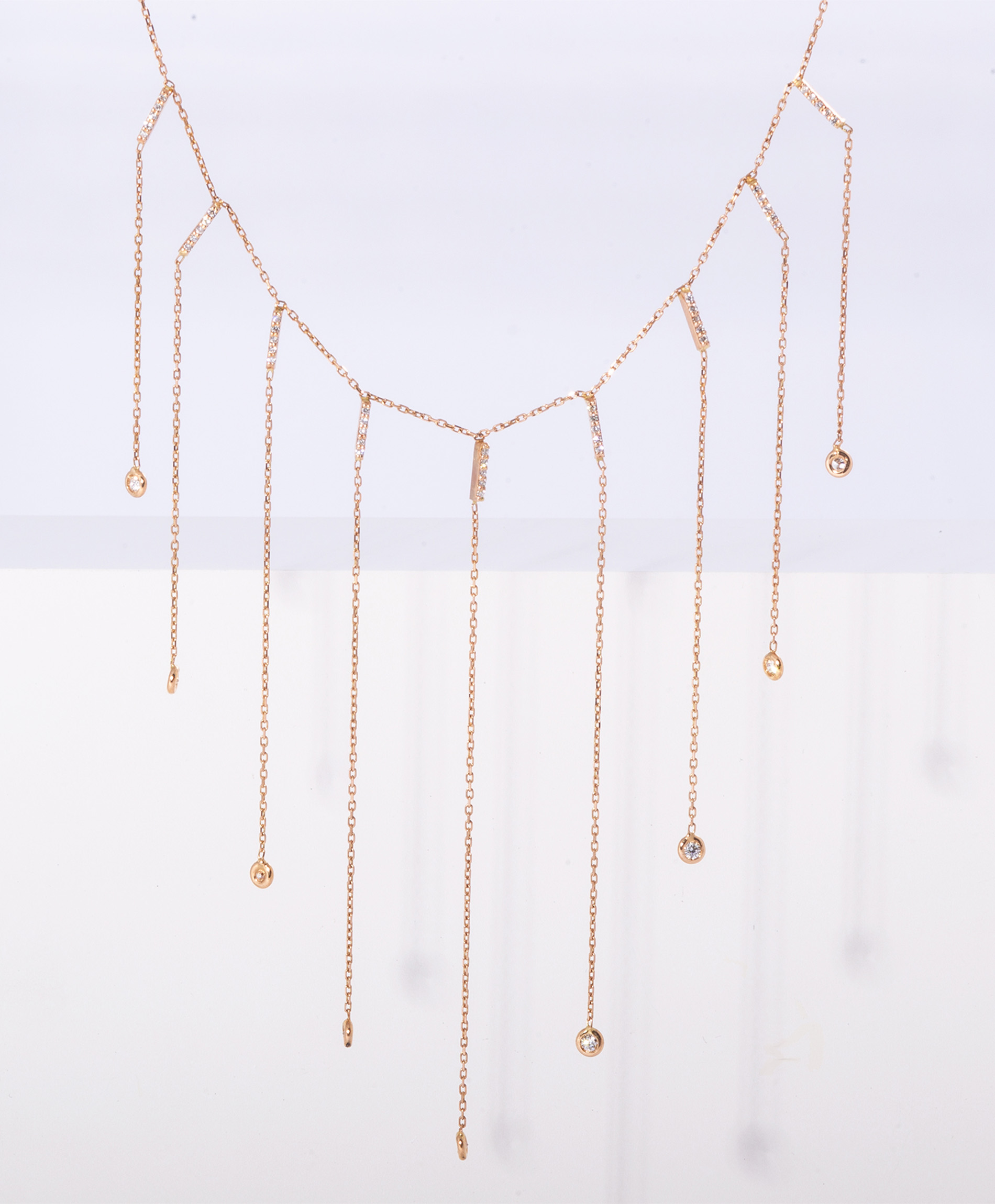 gold-diamond-pendant