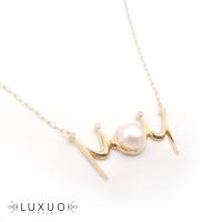 mom-pendant