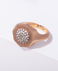 pinky-diamond-ring